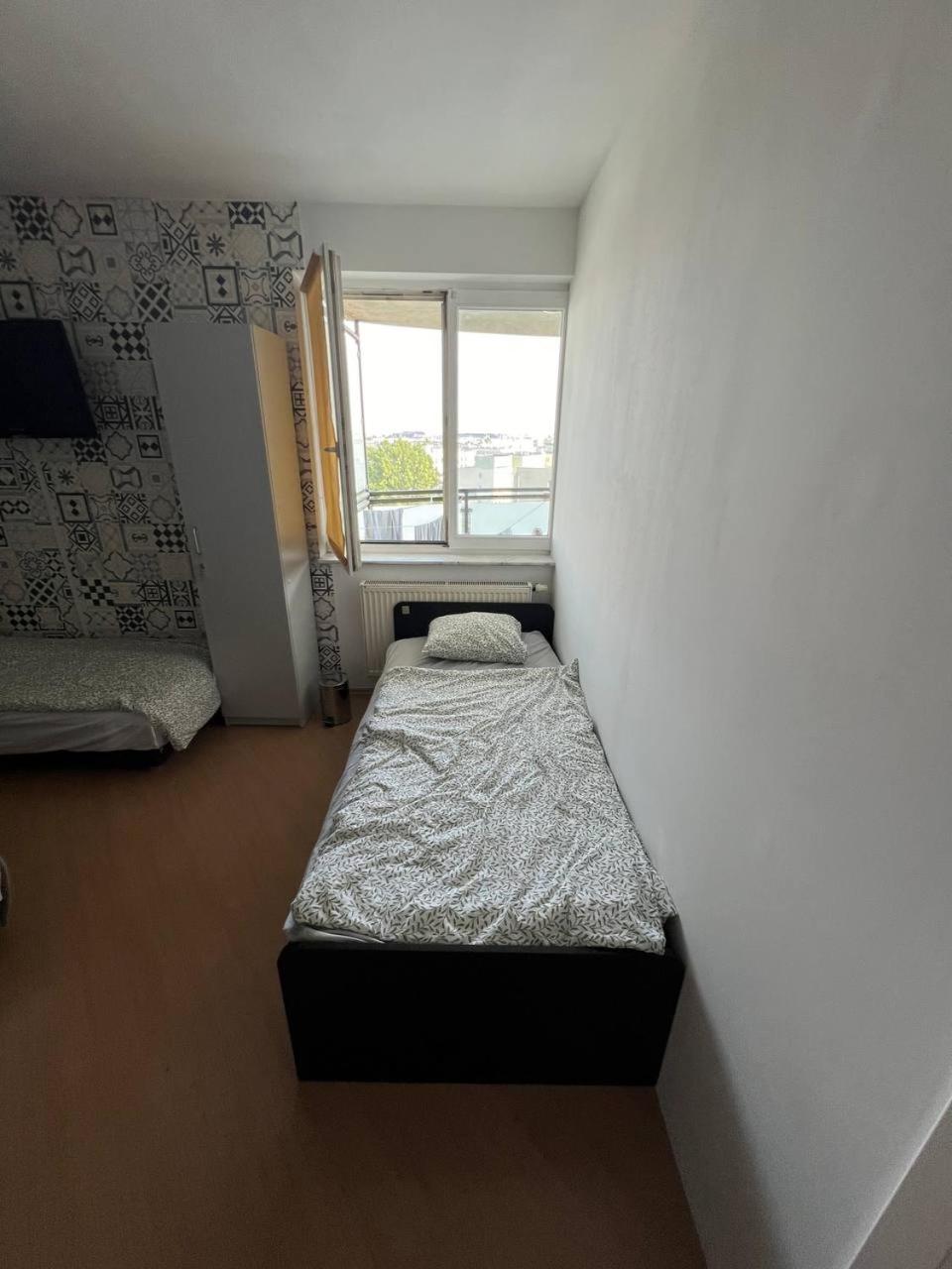 Hostel „U Sashka” Warszawa Zewnętrze zdjęcie